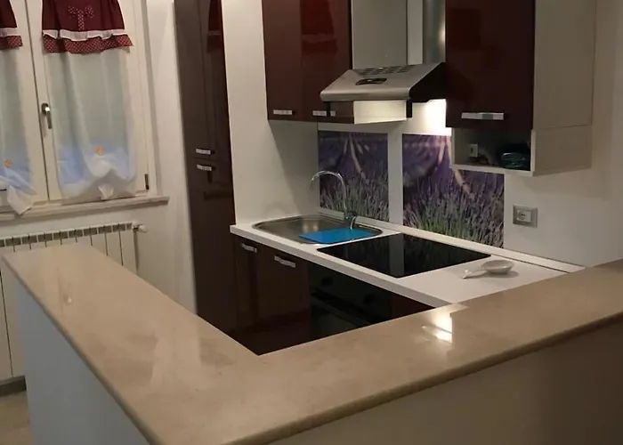 לינה וארוחת בוקר Oleum